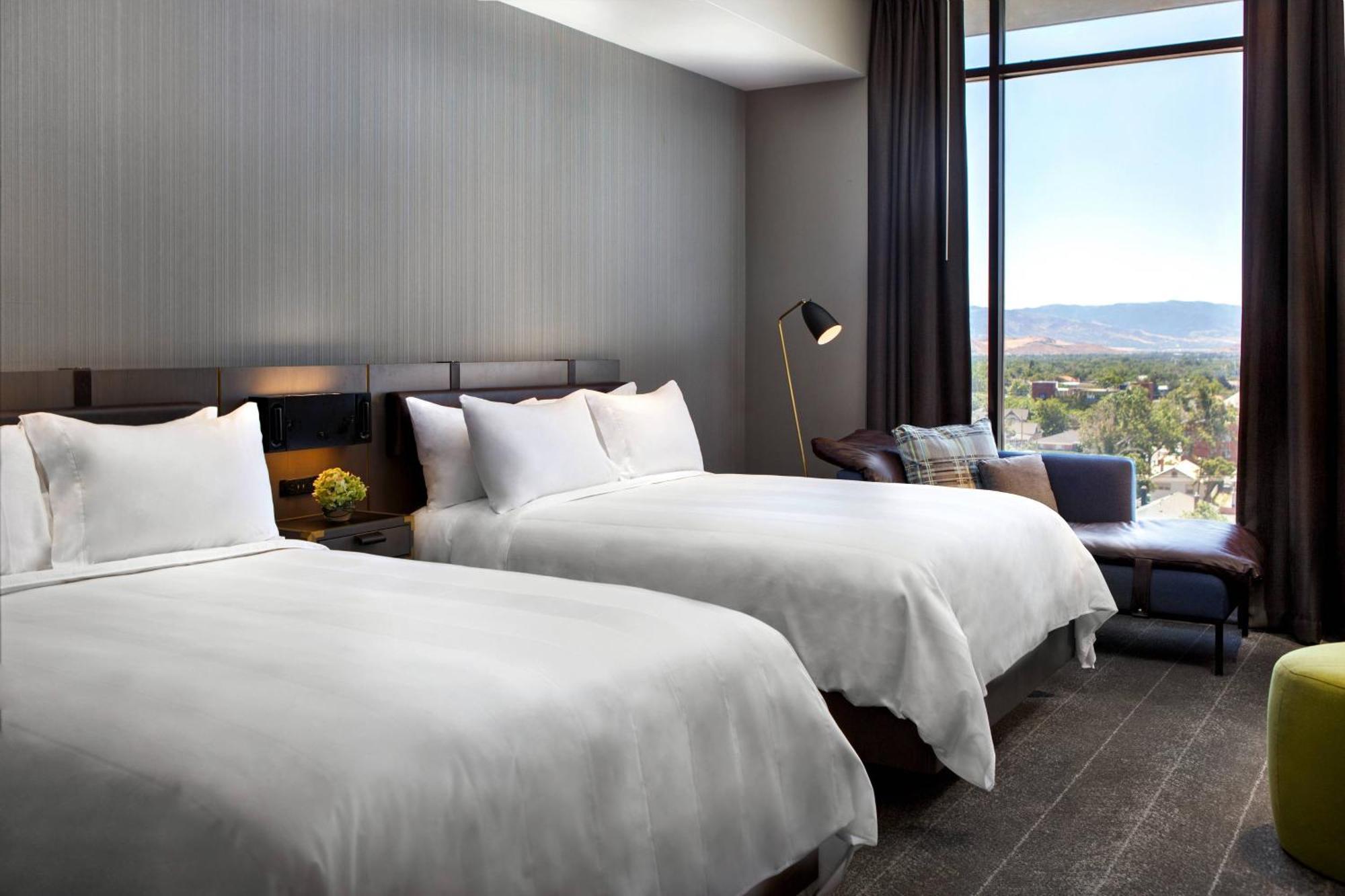 Renaissance Reno Downtown Hotel & Spa Buitenkant foto